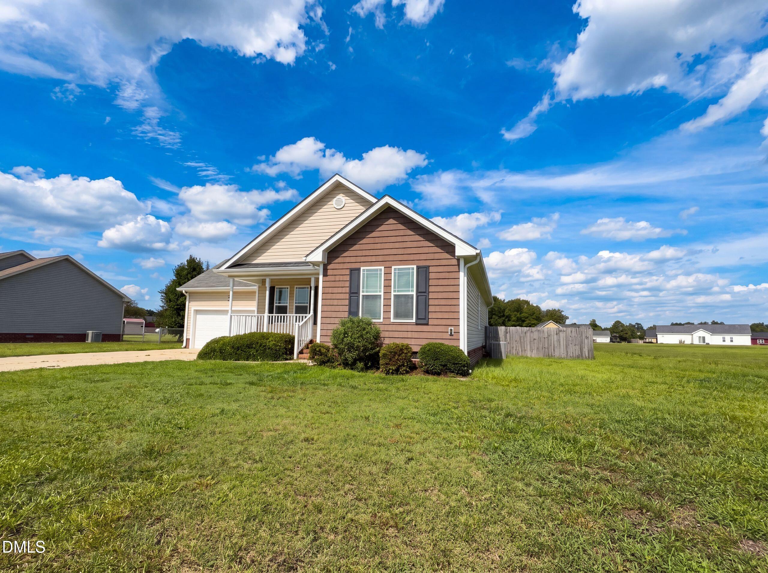 208 Settlers Pointe Drive, Pikeville, NC 27863