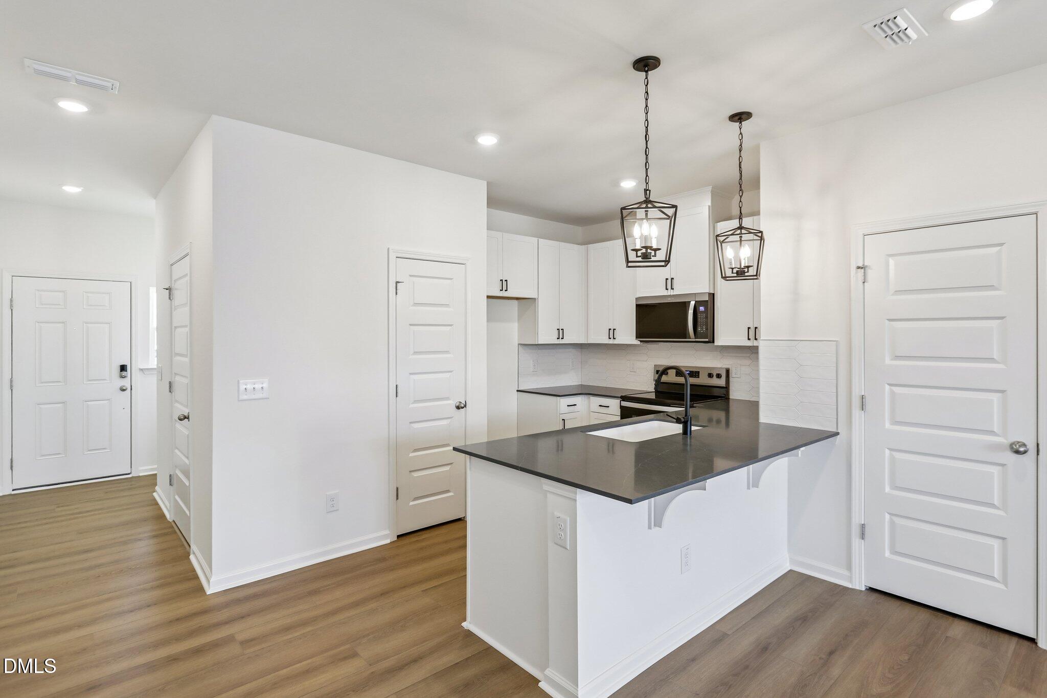 2043 Oakdale Drive, Durham, NC 27703