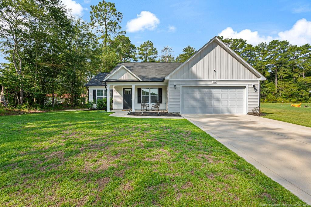 382 Emily Lane, Raeford, NC 28376