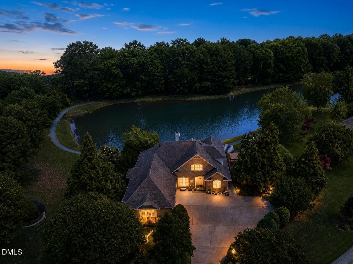 139 Lake Point Drive, Clayton, NC 27527