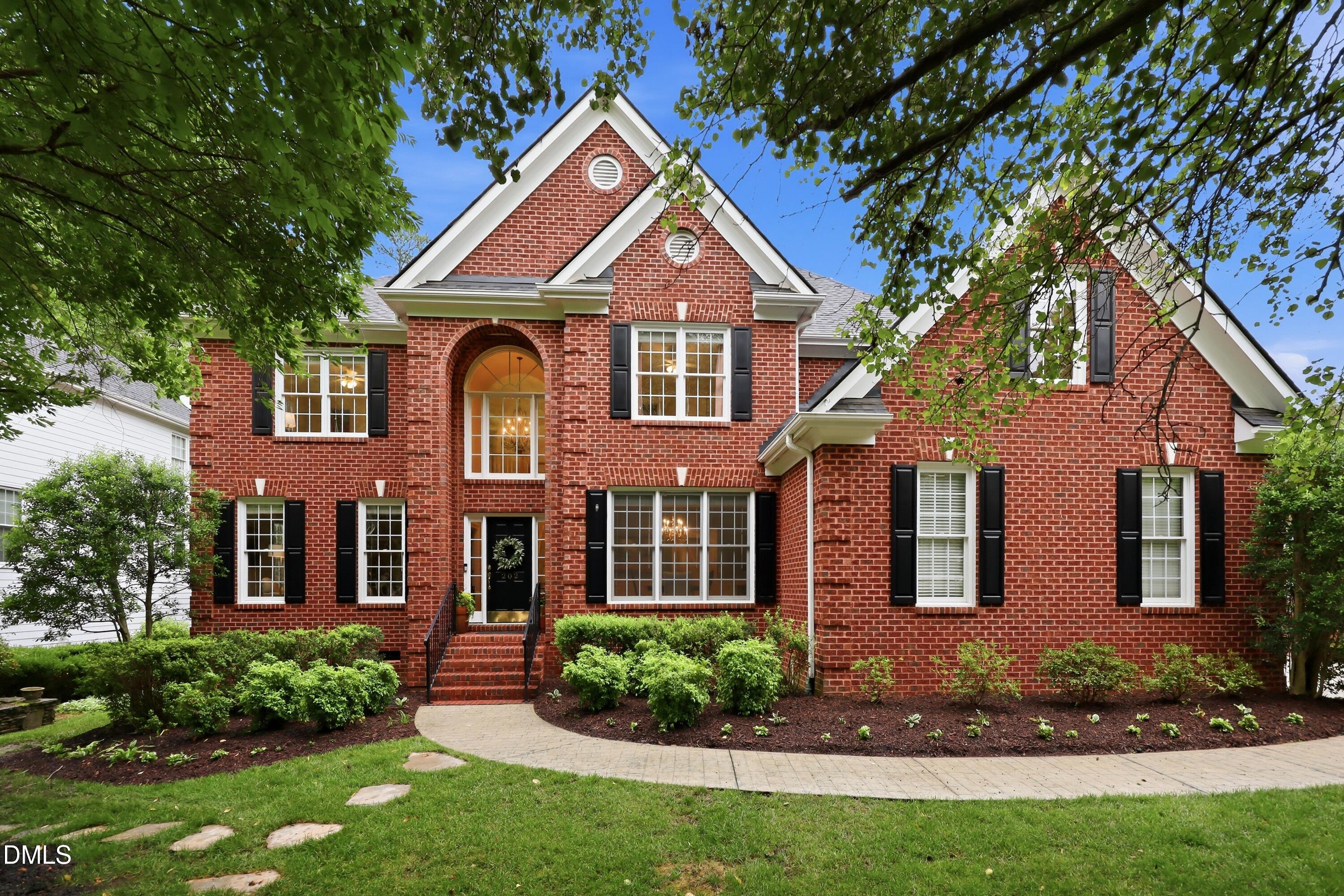 202 Briardale Avenue, Cary, NC 27519