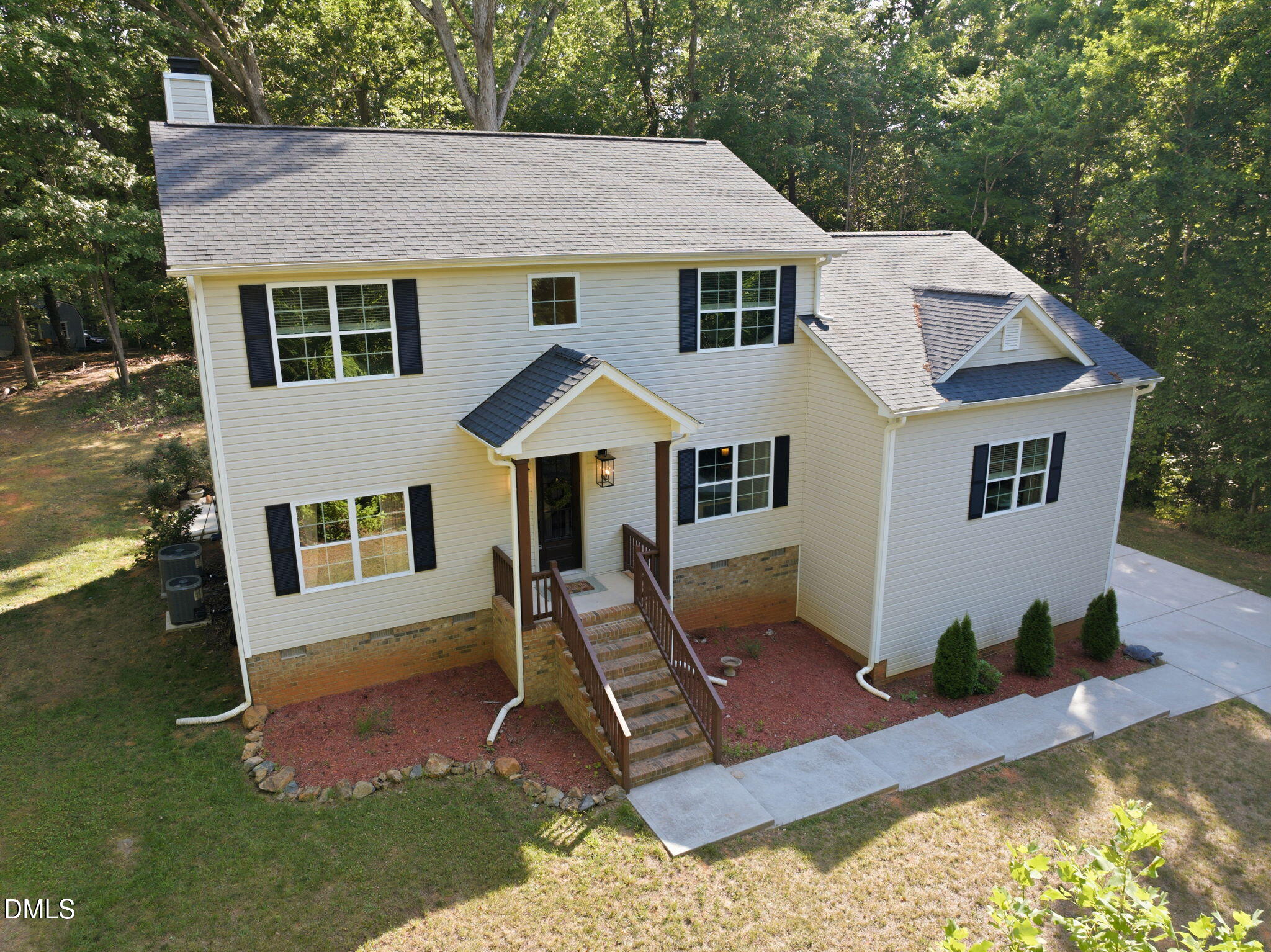 602 Appaloosa Trail, Bahama, NC 27503
