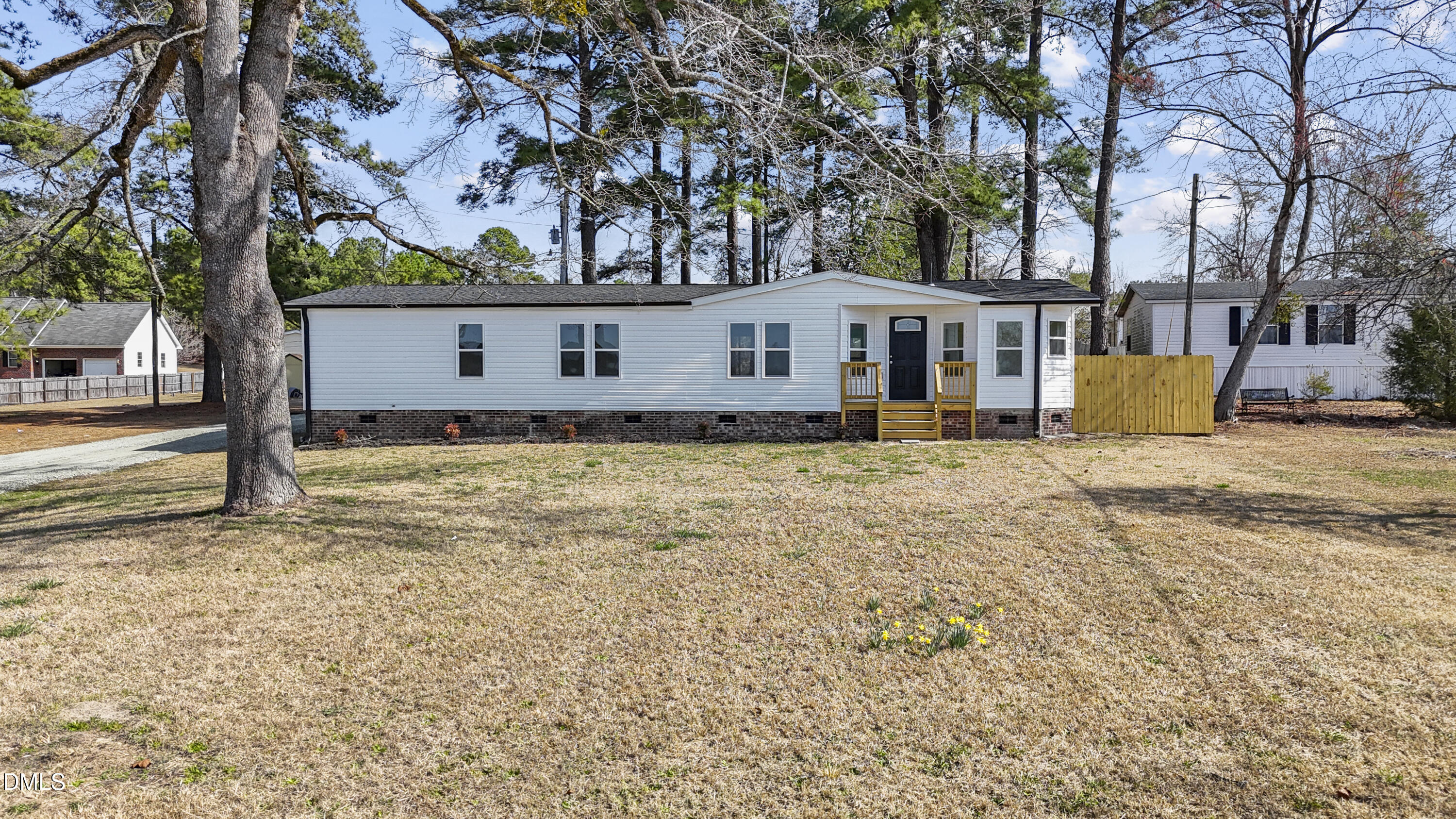 22176 Nc-24, Cameron, NC 28326