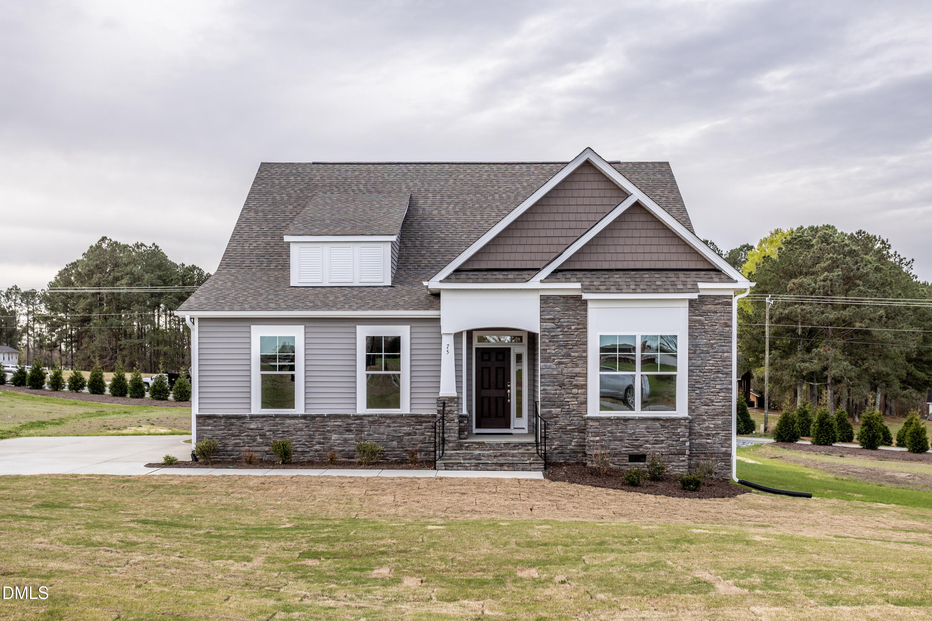 75 Ausban Ridge Lane, Four Oaks, NC 27524