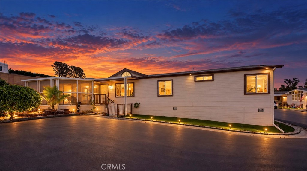 1175 La Moree Road