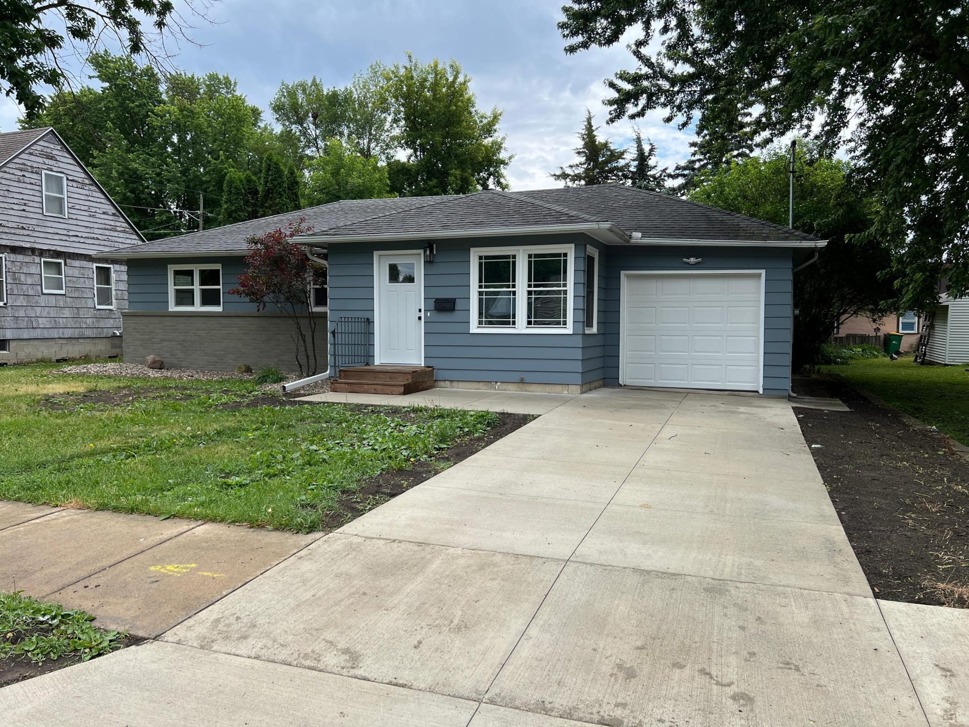1405 W Clark Street, Albert Lea, MN 56007