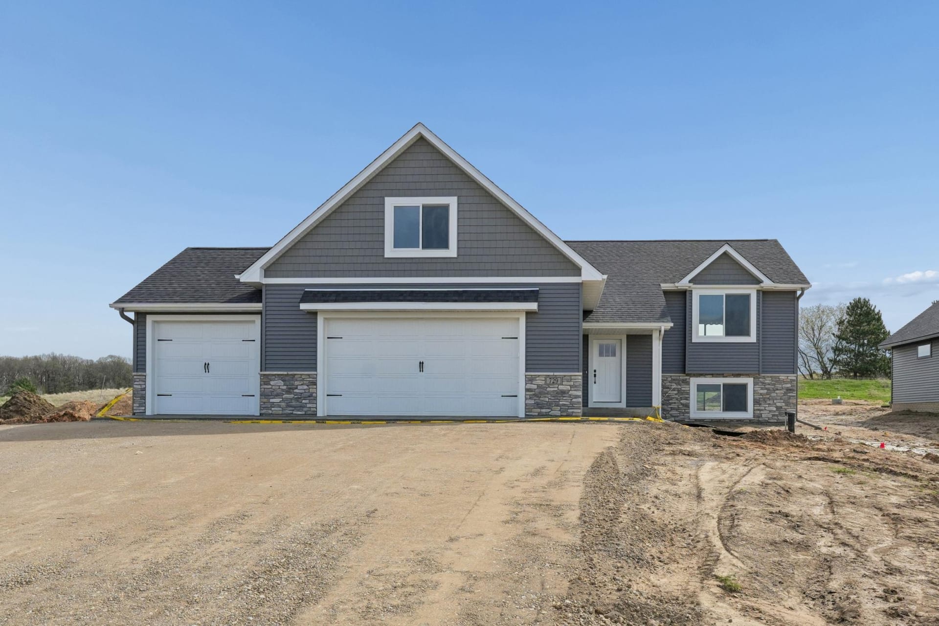 735 163rd Street, Hammond, WI 54015