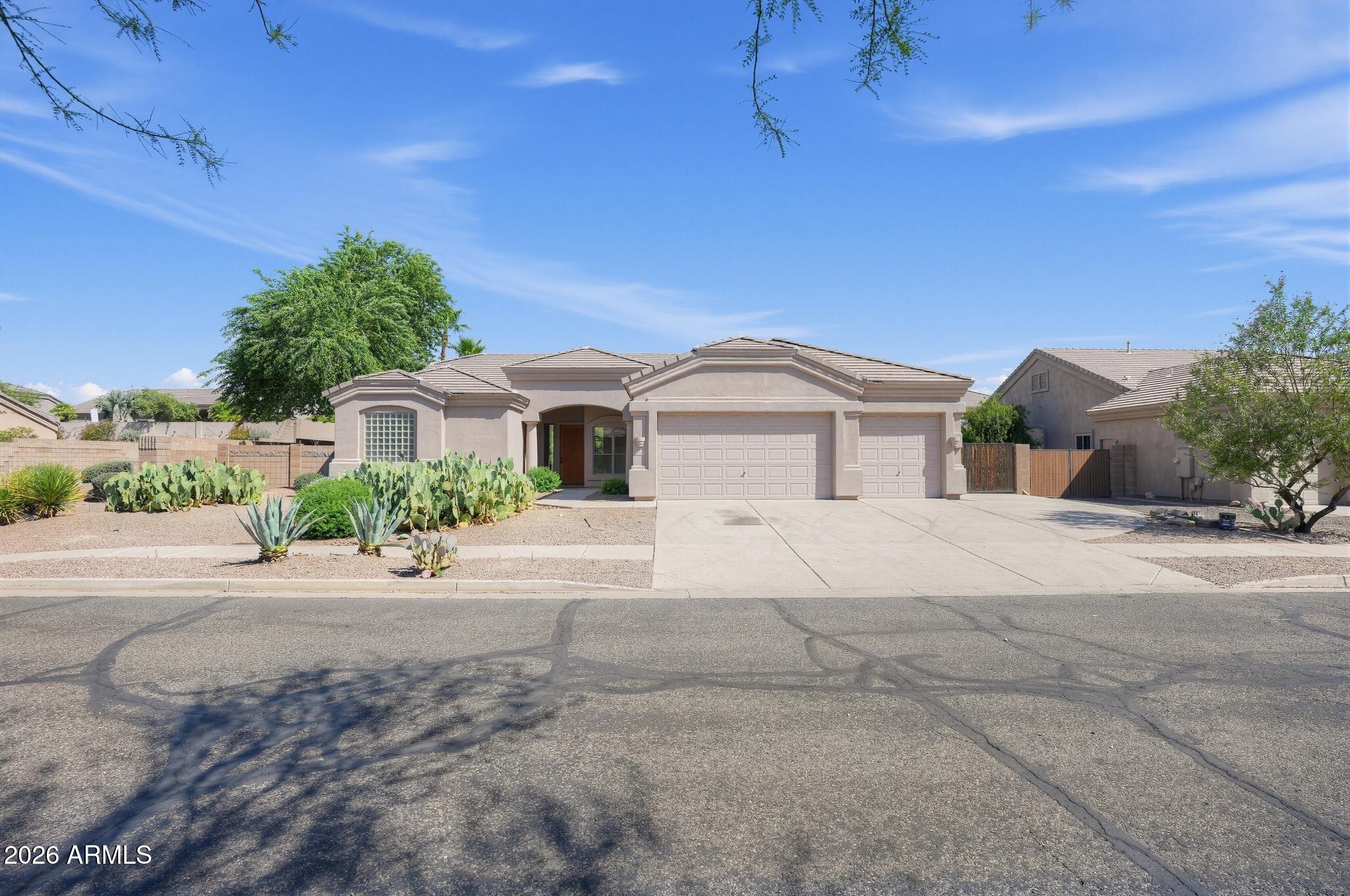 9450 E NANCE Street, Mesa, AZ 85207