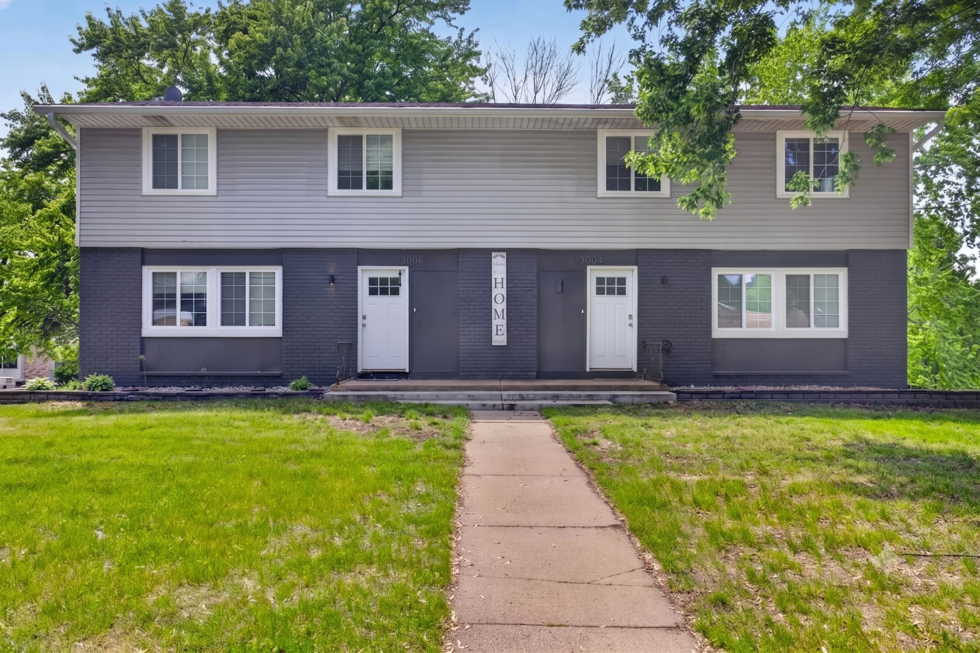 13004 Grand Avenue, Burnsville, MN 55337