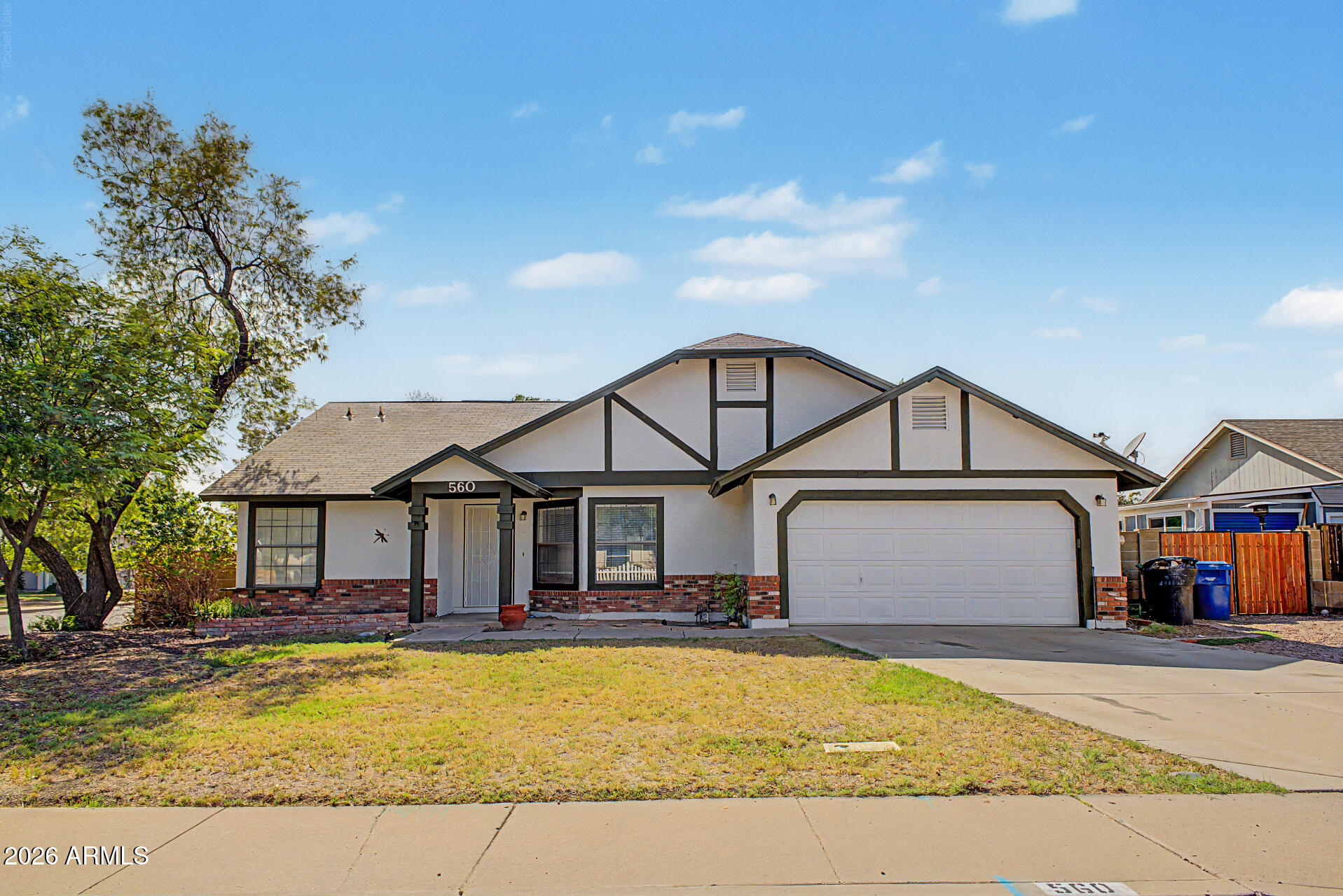 560 S 37th Street, Mesa, AZ 85206