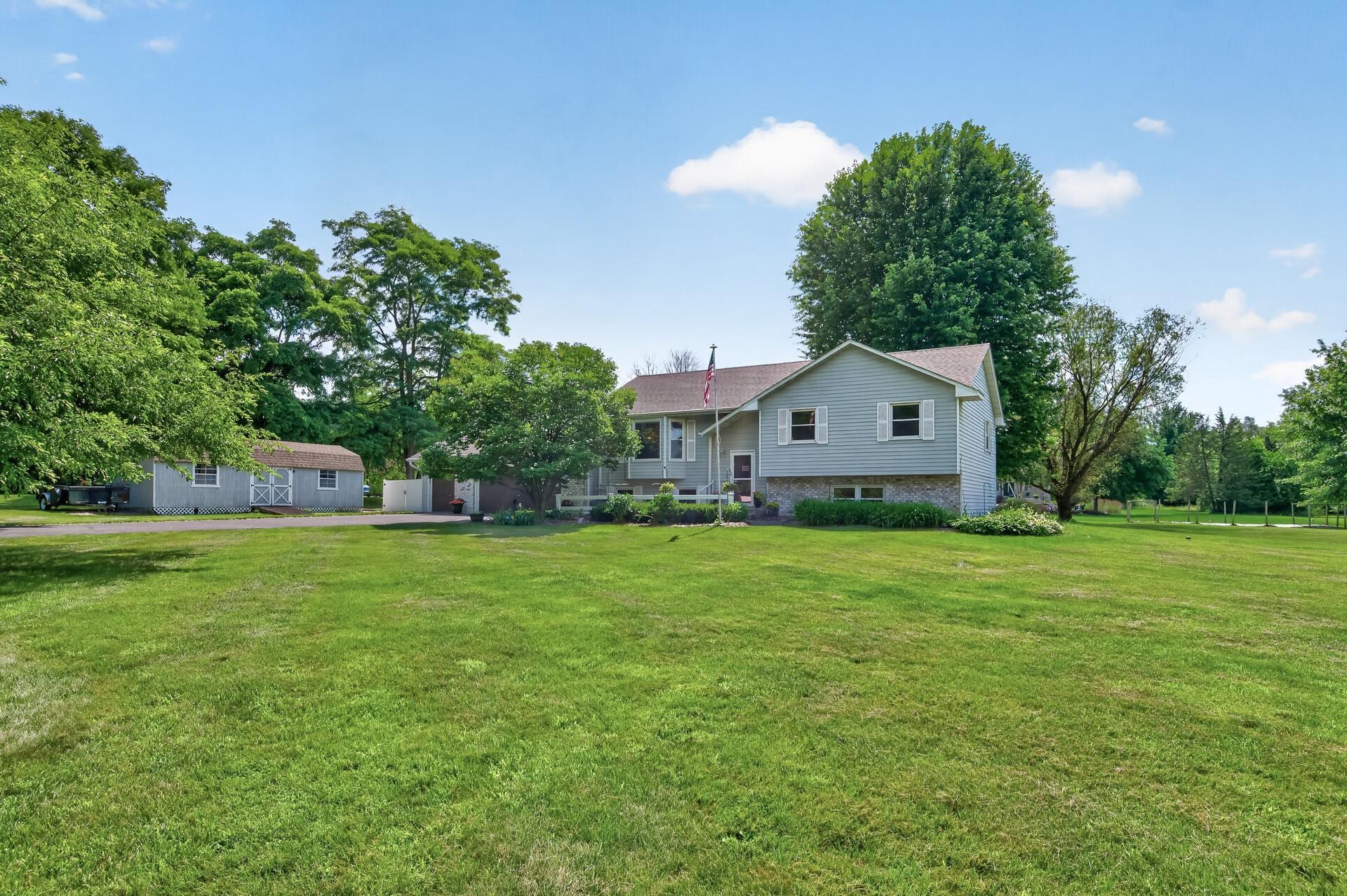 N7992 988th Street, River Falls, WI 54022