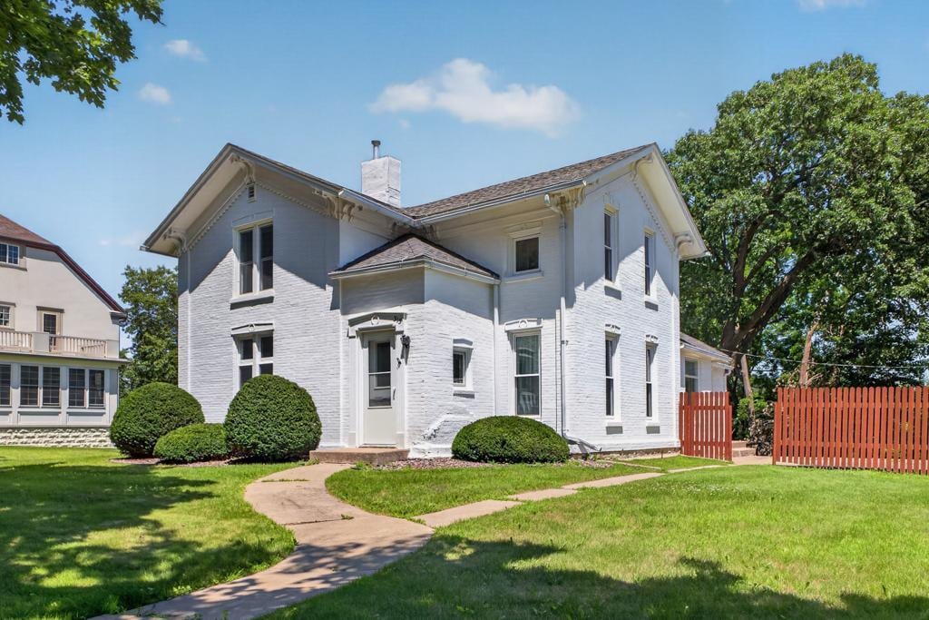 313 Chatfield Avenue NW, Preston, MN 55965