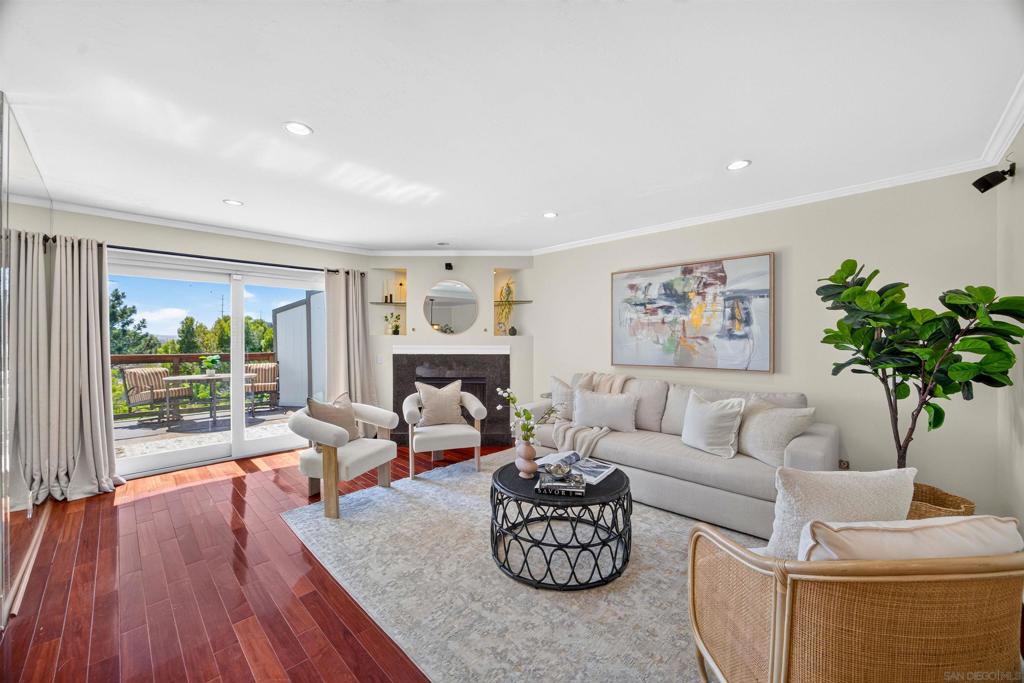 1410 Camino Lujan
