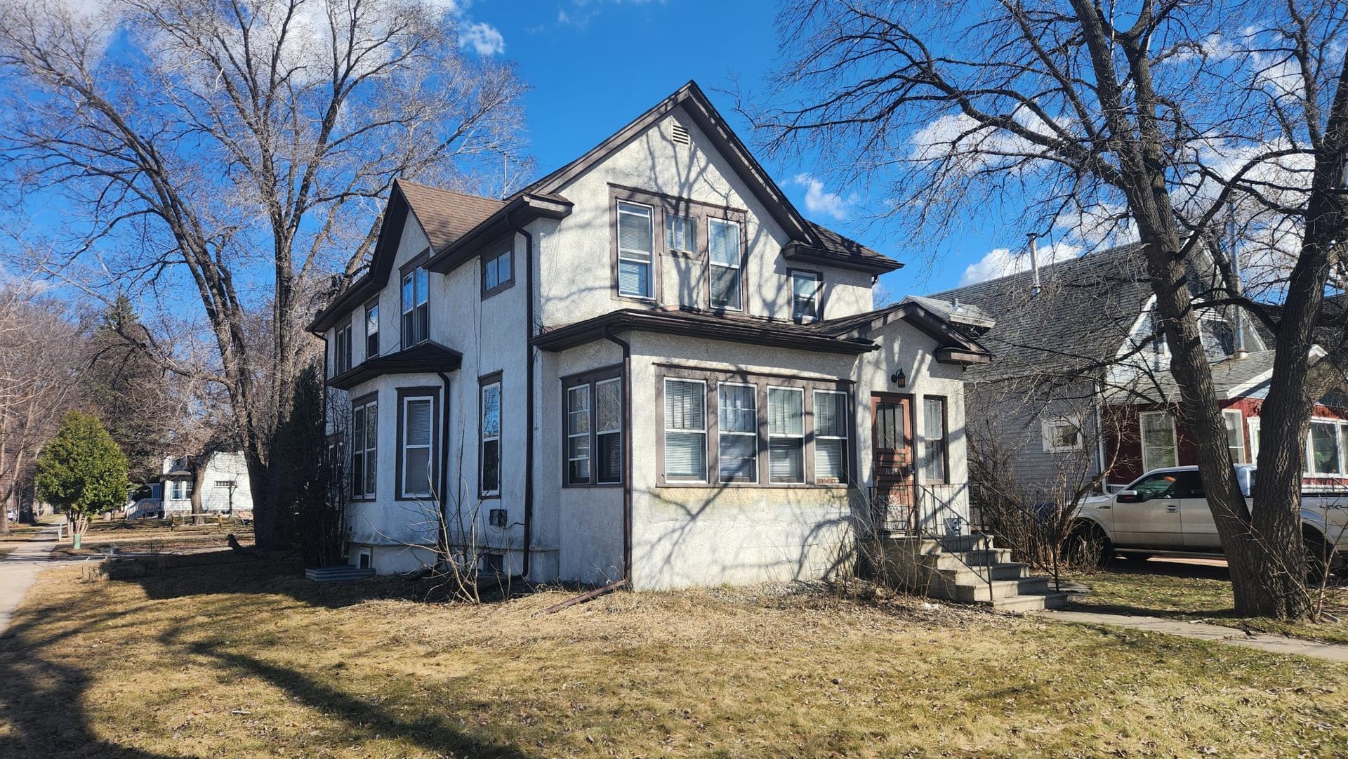 1045 10 Street N, Fargo, ND 58102