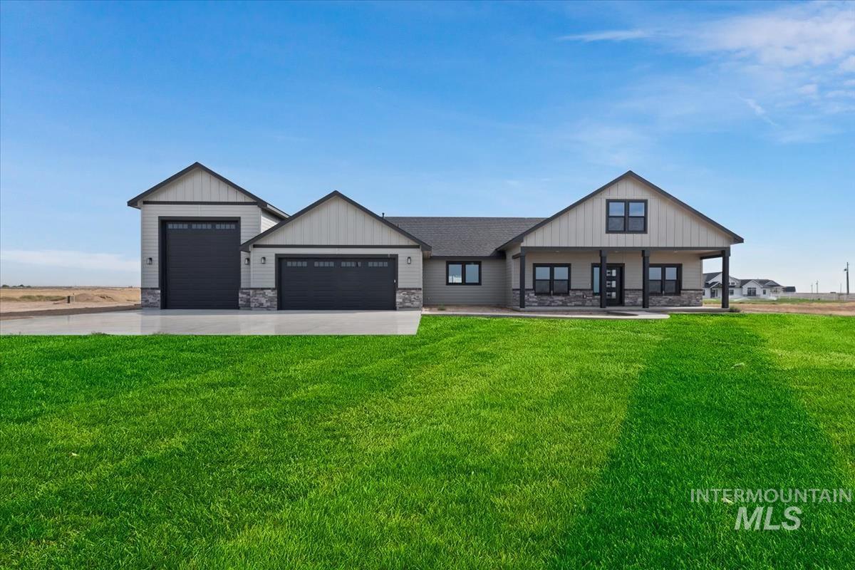 8650 SW El Camino Court, Mountain Home ID 83647
