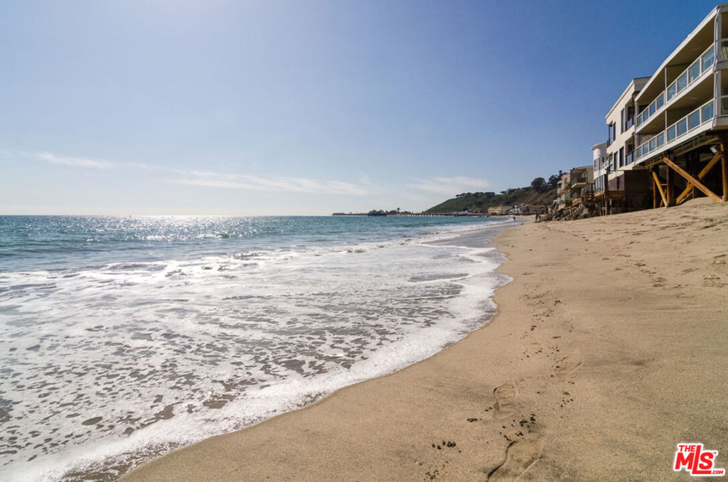 22626 Pacific Coast Highway 12