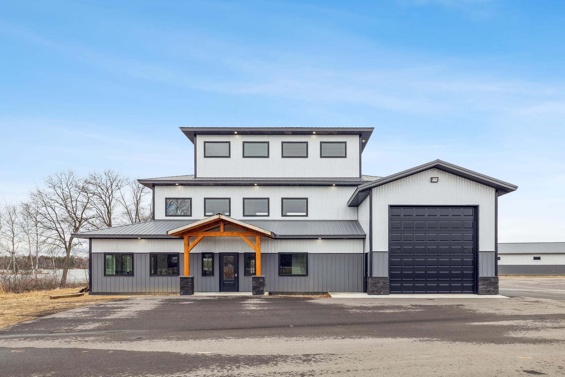 4320 Brady Blvd., Brainerd, MN 56401