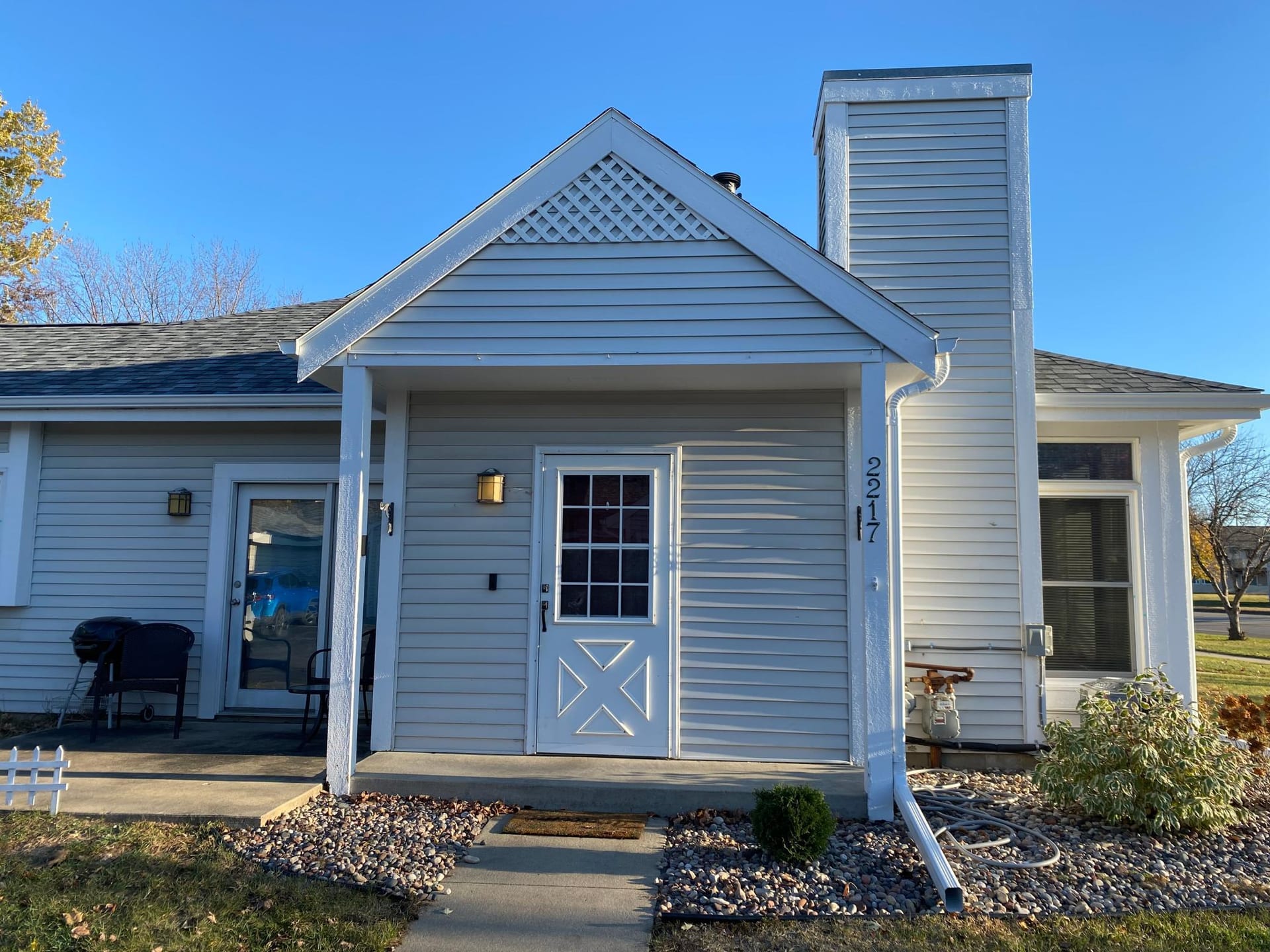 2217 Valleyhigh Drive NW, Rochester, MN 55901