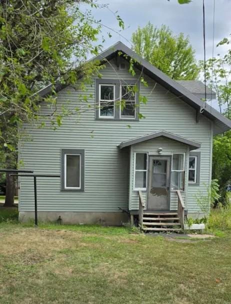 53 20th Avenue S, Saint Cloud, MN 56301