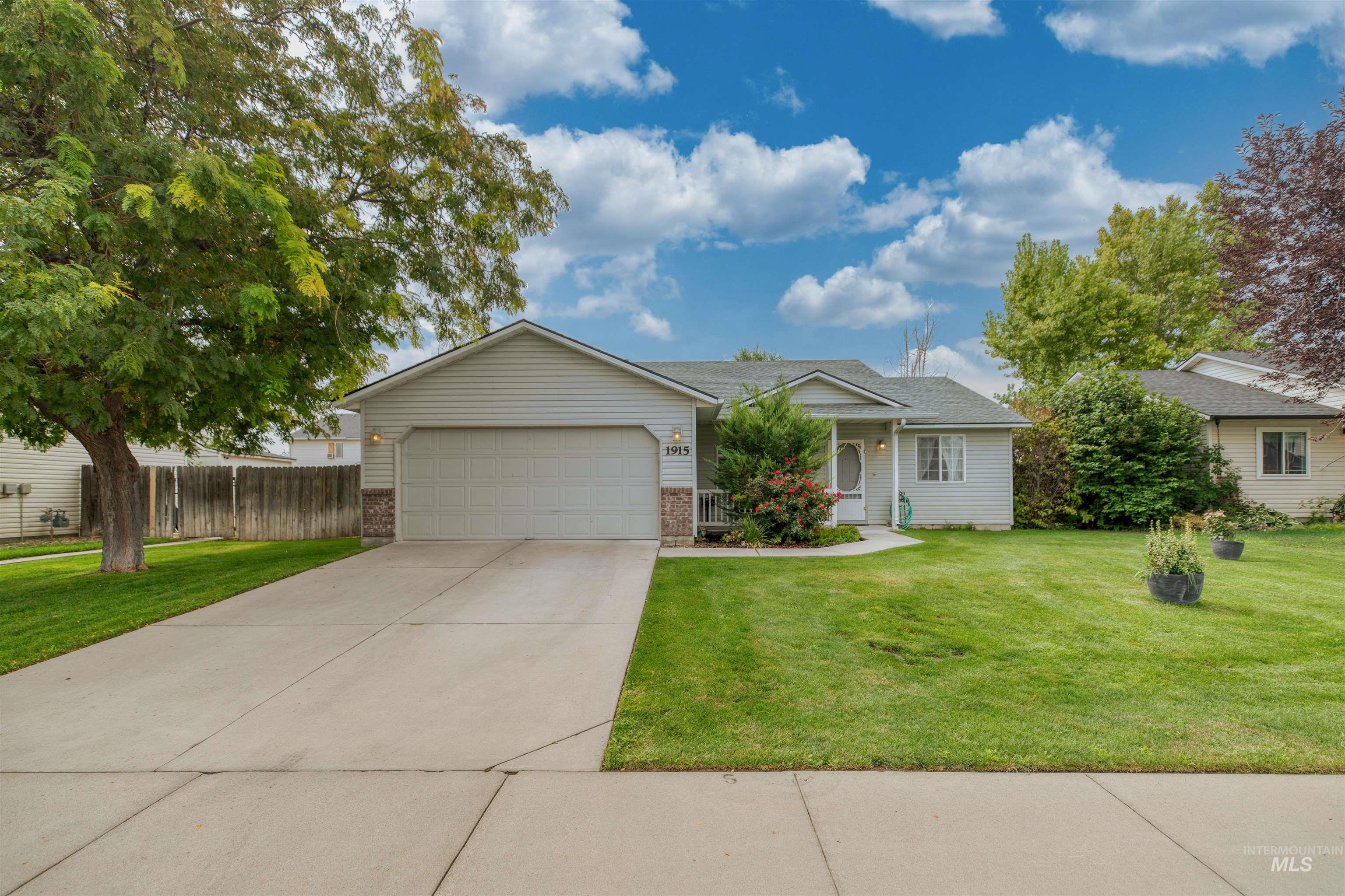 1915 W Mountain Pointe Ave, Nampa ID 83651