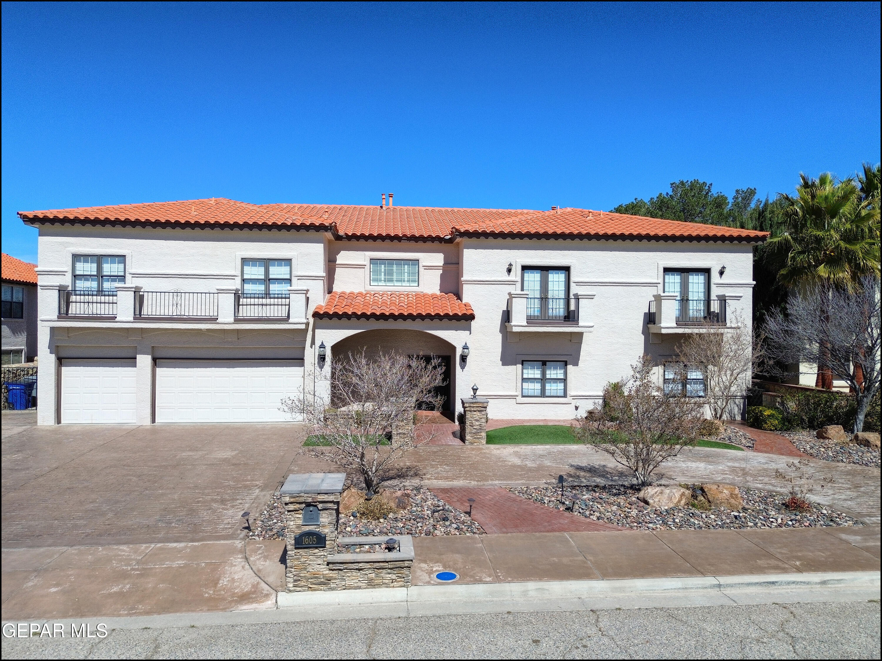 1605 BILLY CASPER Drive, El Paso, TX 79936