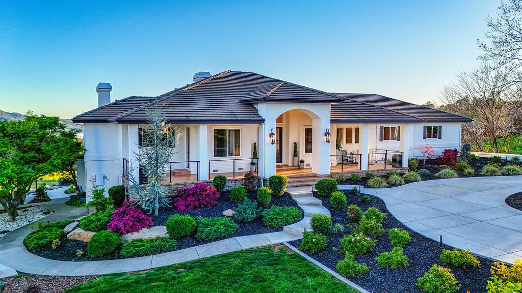 3185 Rattlesnake Rd, Newcastle, CA 95658-9786