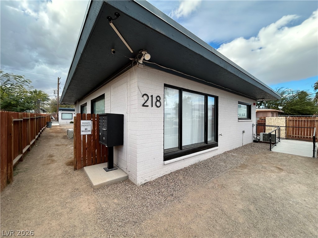 218 South 11th Street 6