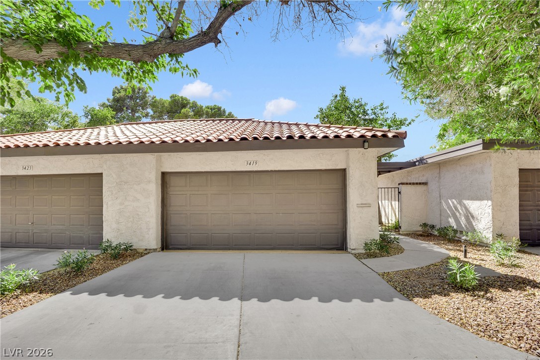 3419 Manzano Circle