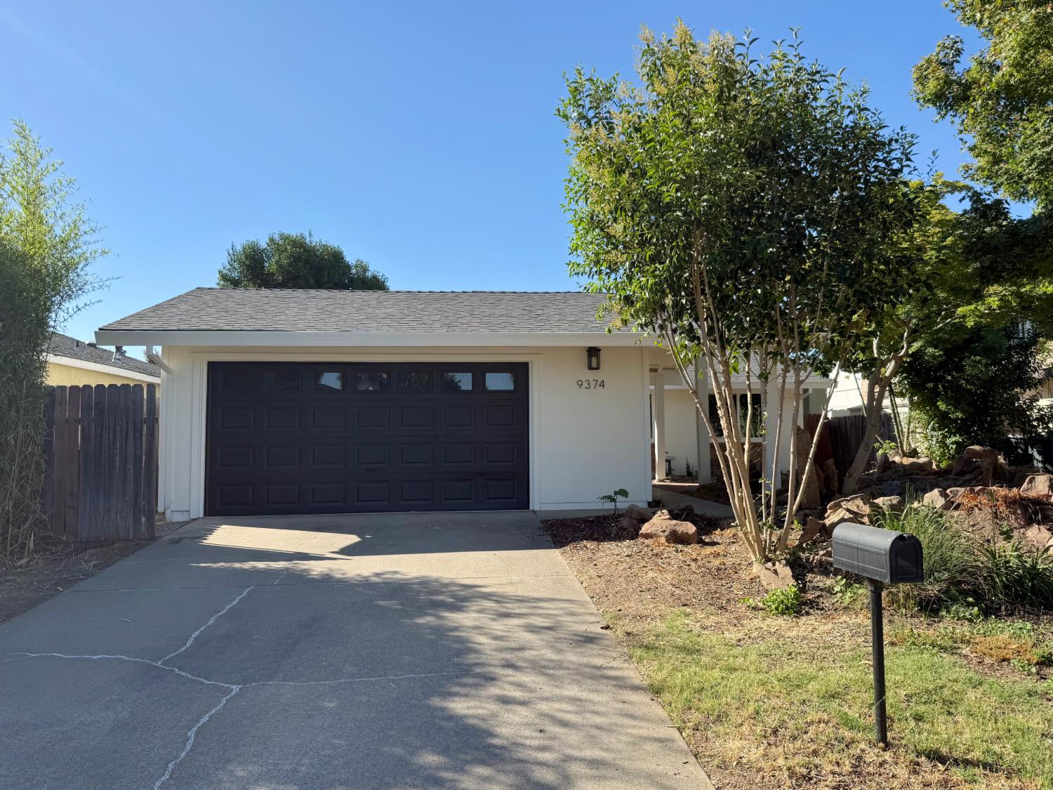 9374 Deeth Ct, Sacramento, CA 95827-1008