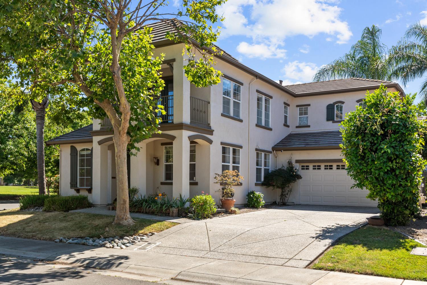 3 Michelson Ct, Sacramento, CA 95835-1366