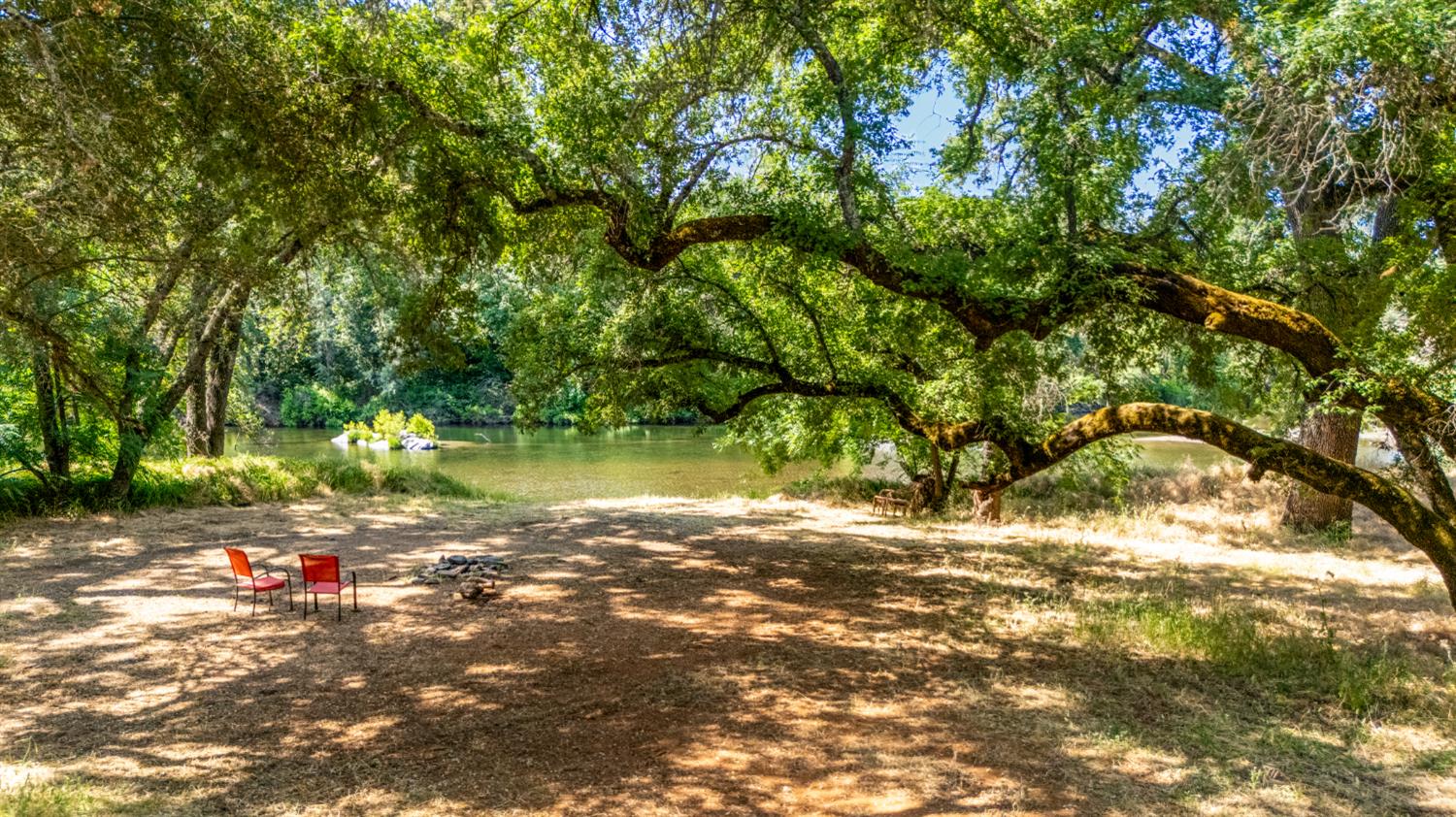 8489 White Hawk Rd, Shingle Springs, CA 95682-9779