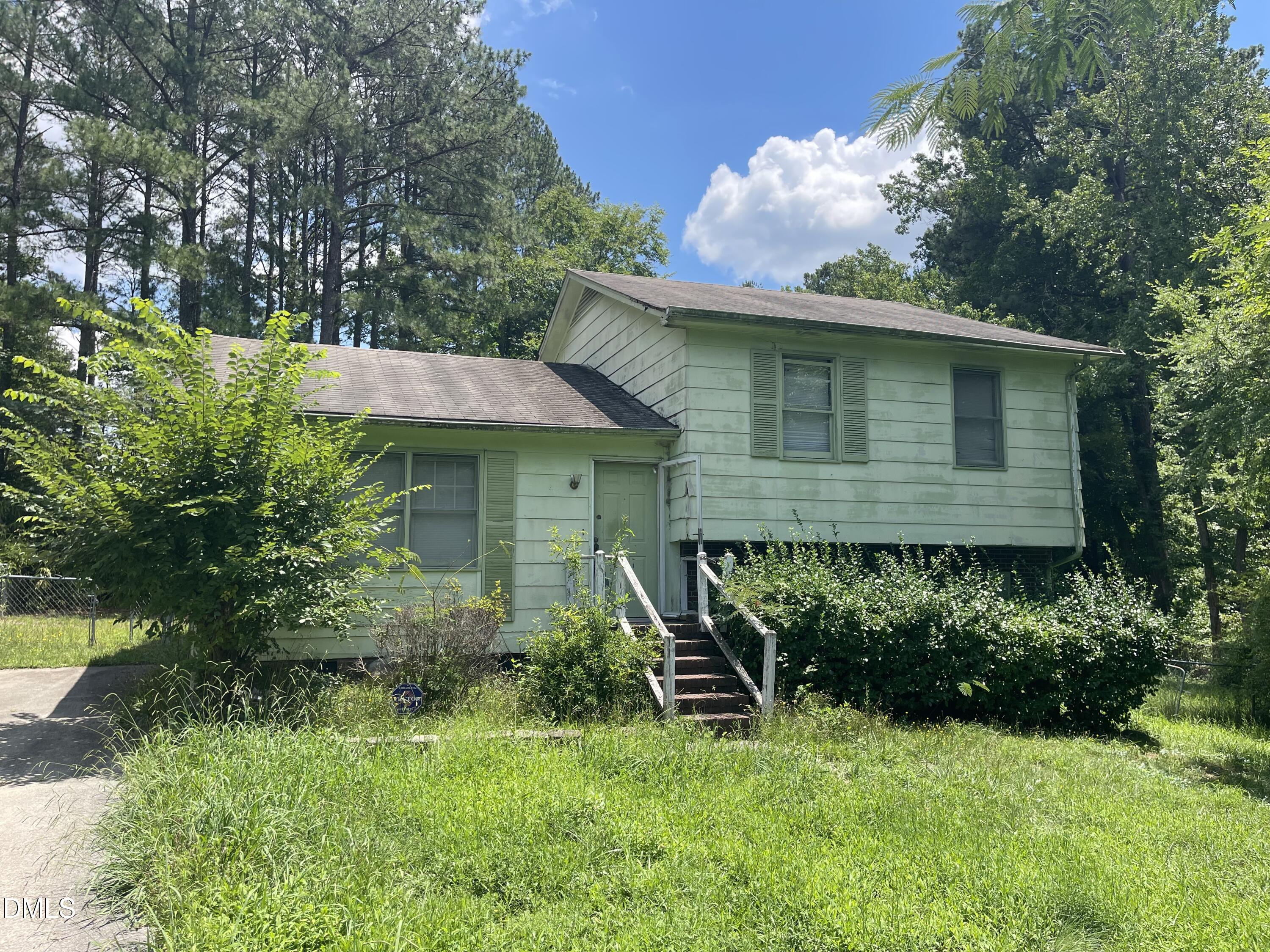 5027 Hadrian Drive, Durham, NC 27703