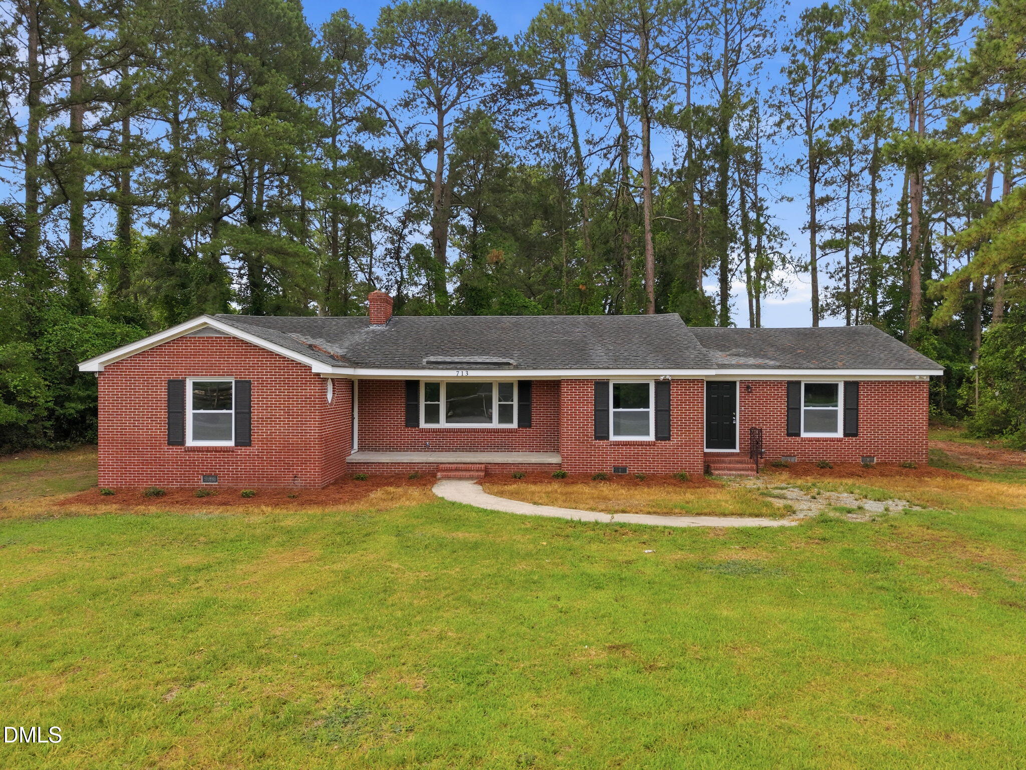 713 Tyree Road, Kinston, NC 28504