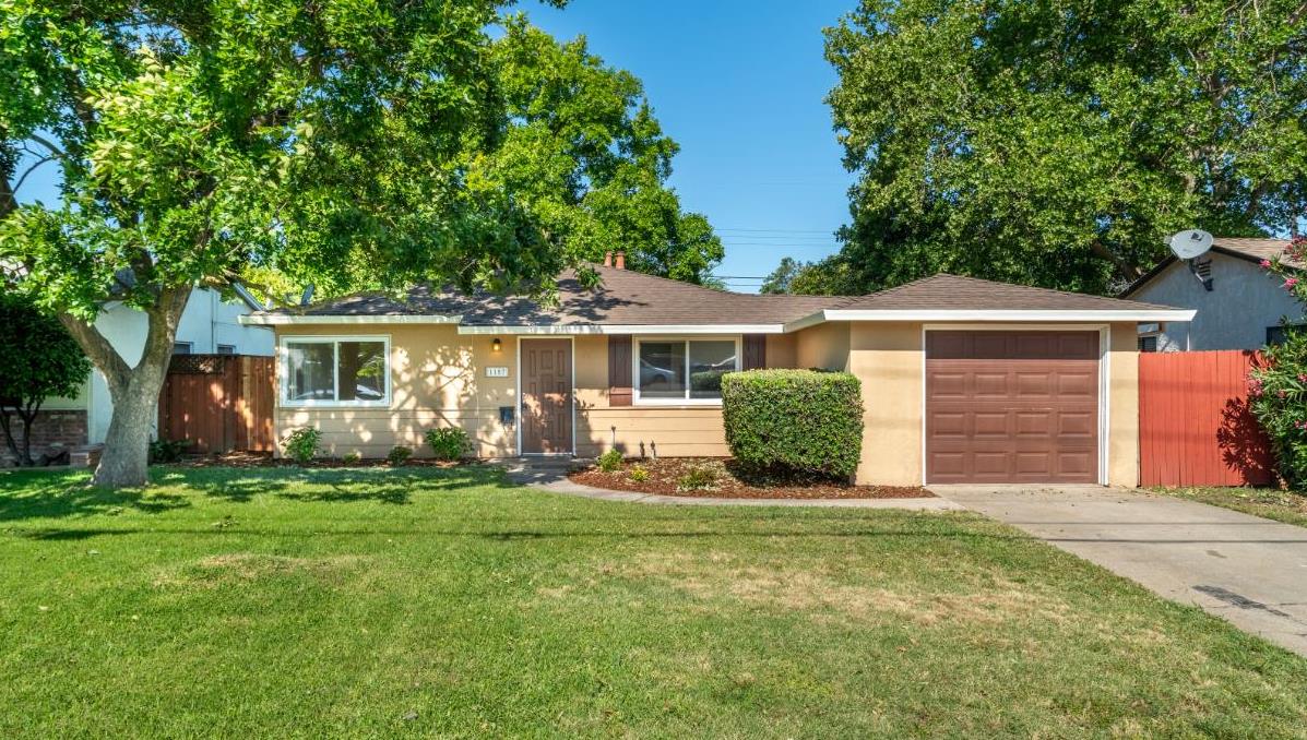 1157 Watt Ave, Sacramento, CA 95864-2862