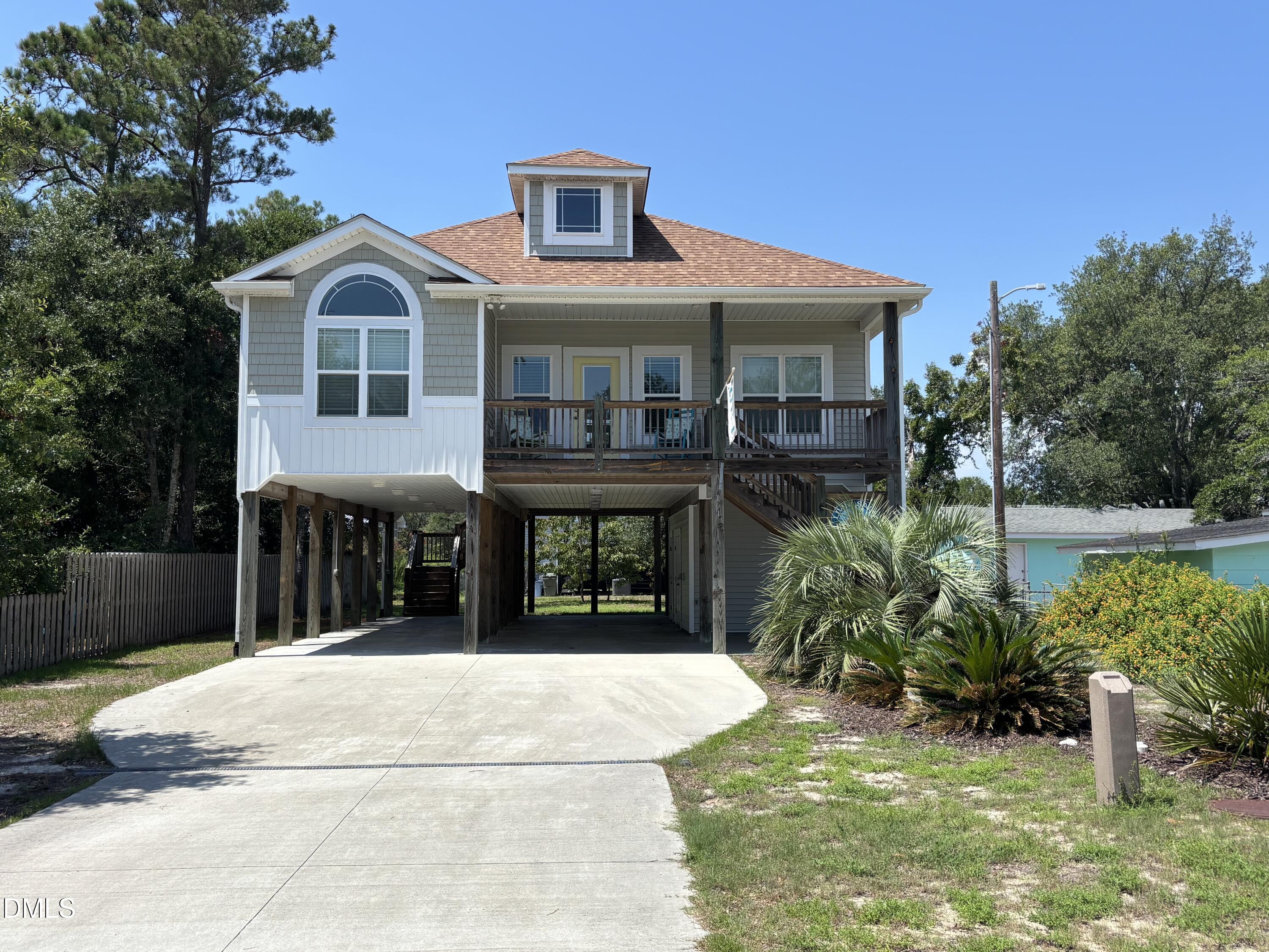 101 SW 13th Street, Oak Island, NC 28465