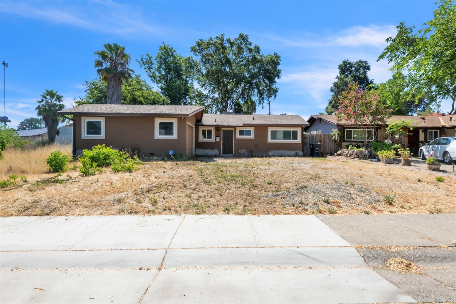 8248 Lichen Dr, Citrus Heights, CA 95621-1122