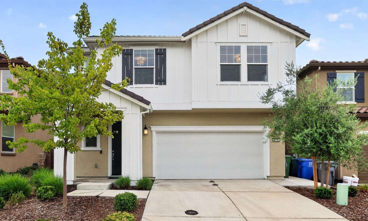 3209 Auburn Leaf Loop, Folsom, CA 95630-6057