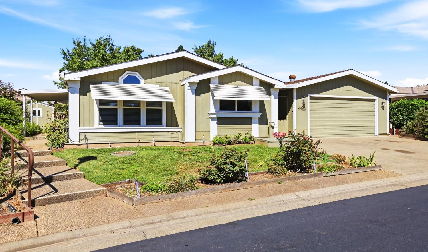 6909 Grand Tree Ln, Citrus Heights, CA 95621-8366