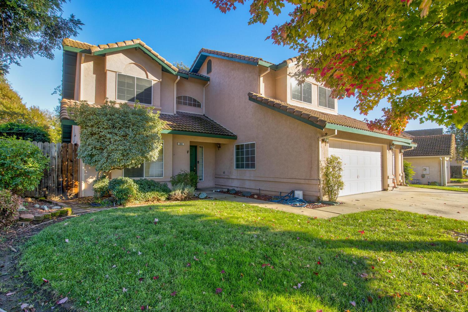 304 Manor Dr, Ione, CA 95640-9200