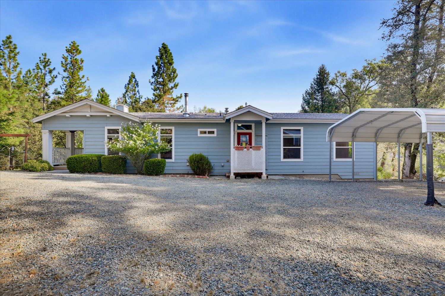 16202 Annie Dr, Grass Valley, CA 95949-7149