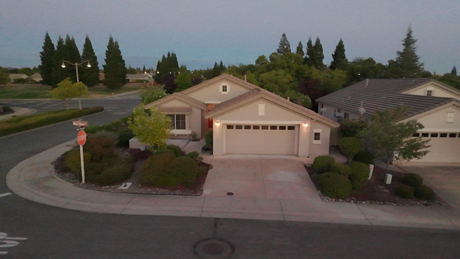 1765 Mary Rose Ln, Lincoln, CA 95648-8621