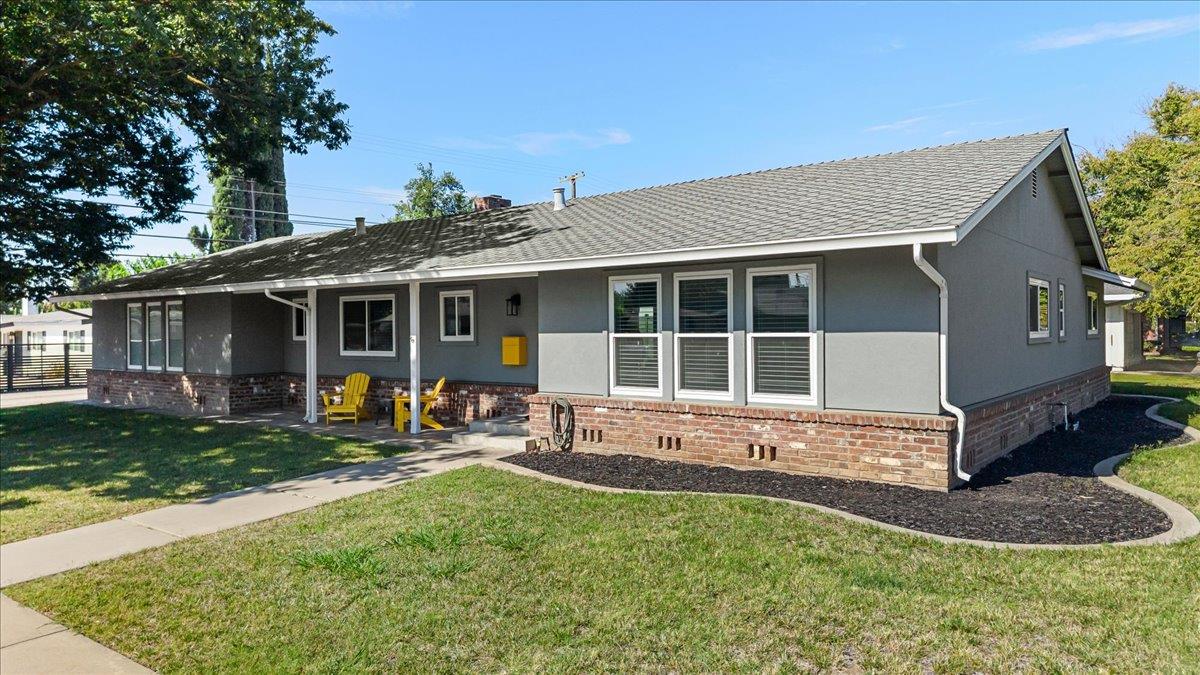 3321 Keller St, Modesto, CA 95355-1504