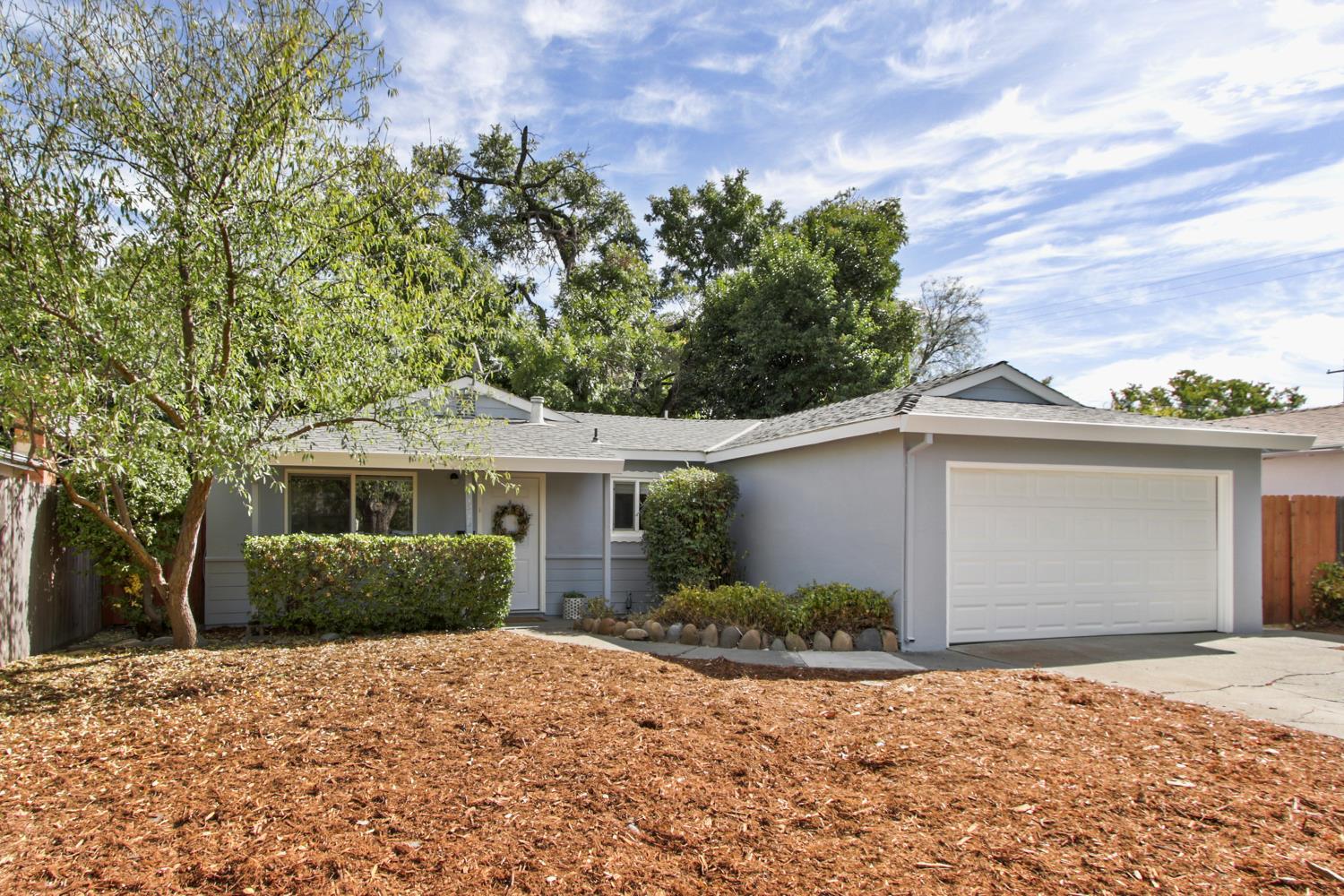 1518 Pole Line Rd, Davis, CA 95618-1358