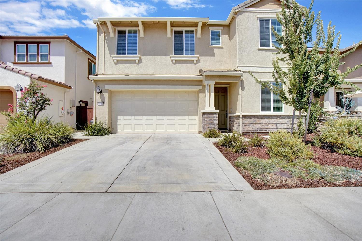 4422 French Dr, Folsom, CA 95630-6032