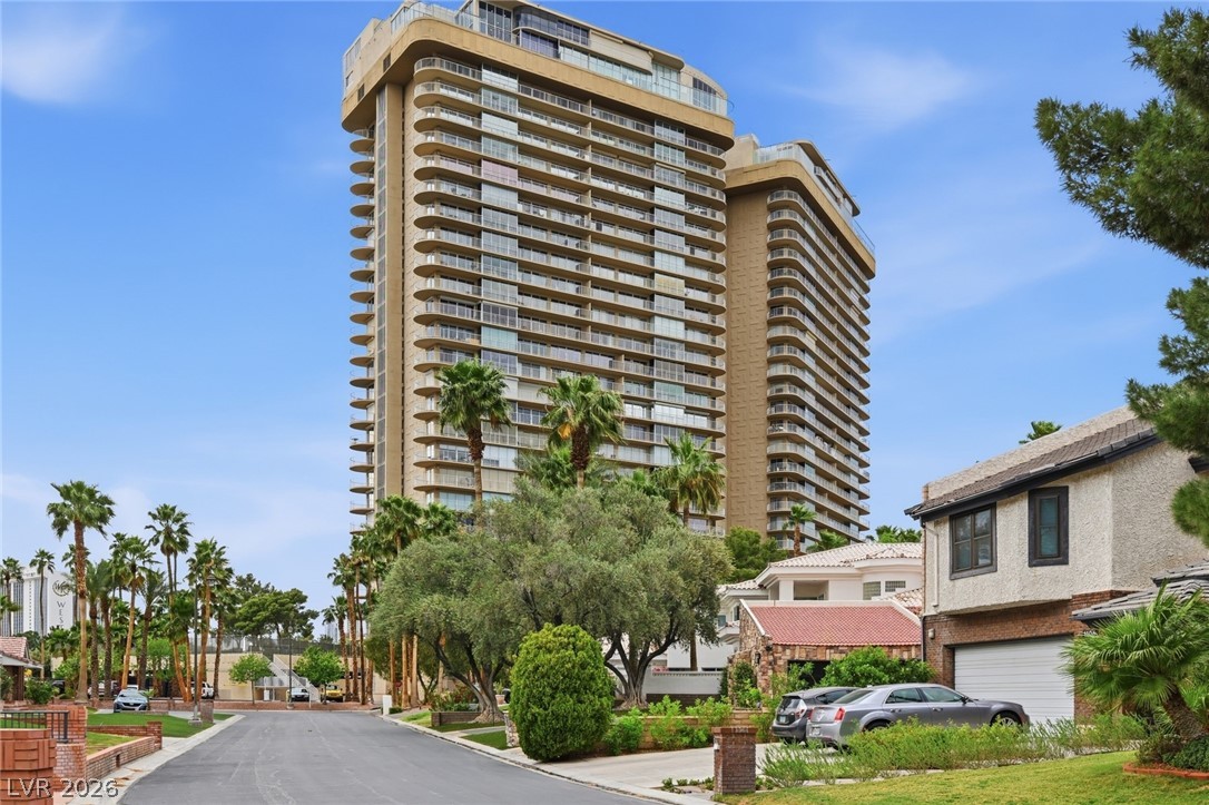 3111 Bel Air Drive 25H