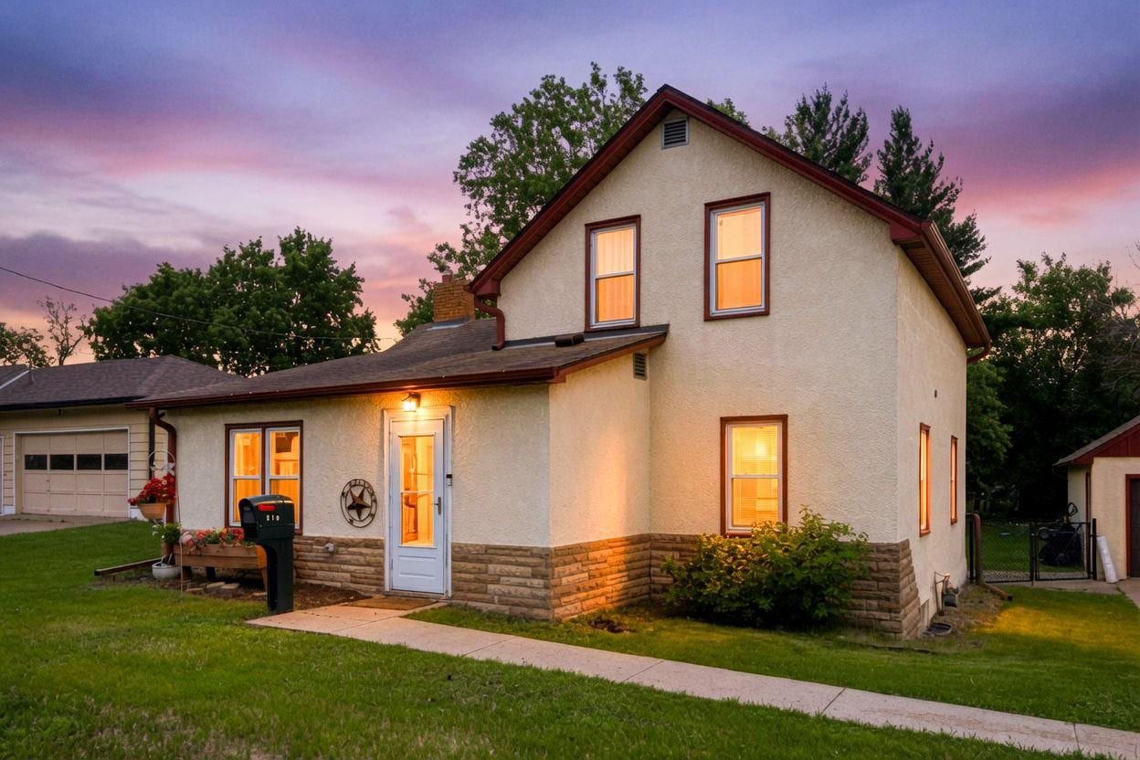 510 Mississippi Street NE, Fridley, MN 55432