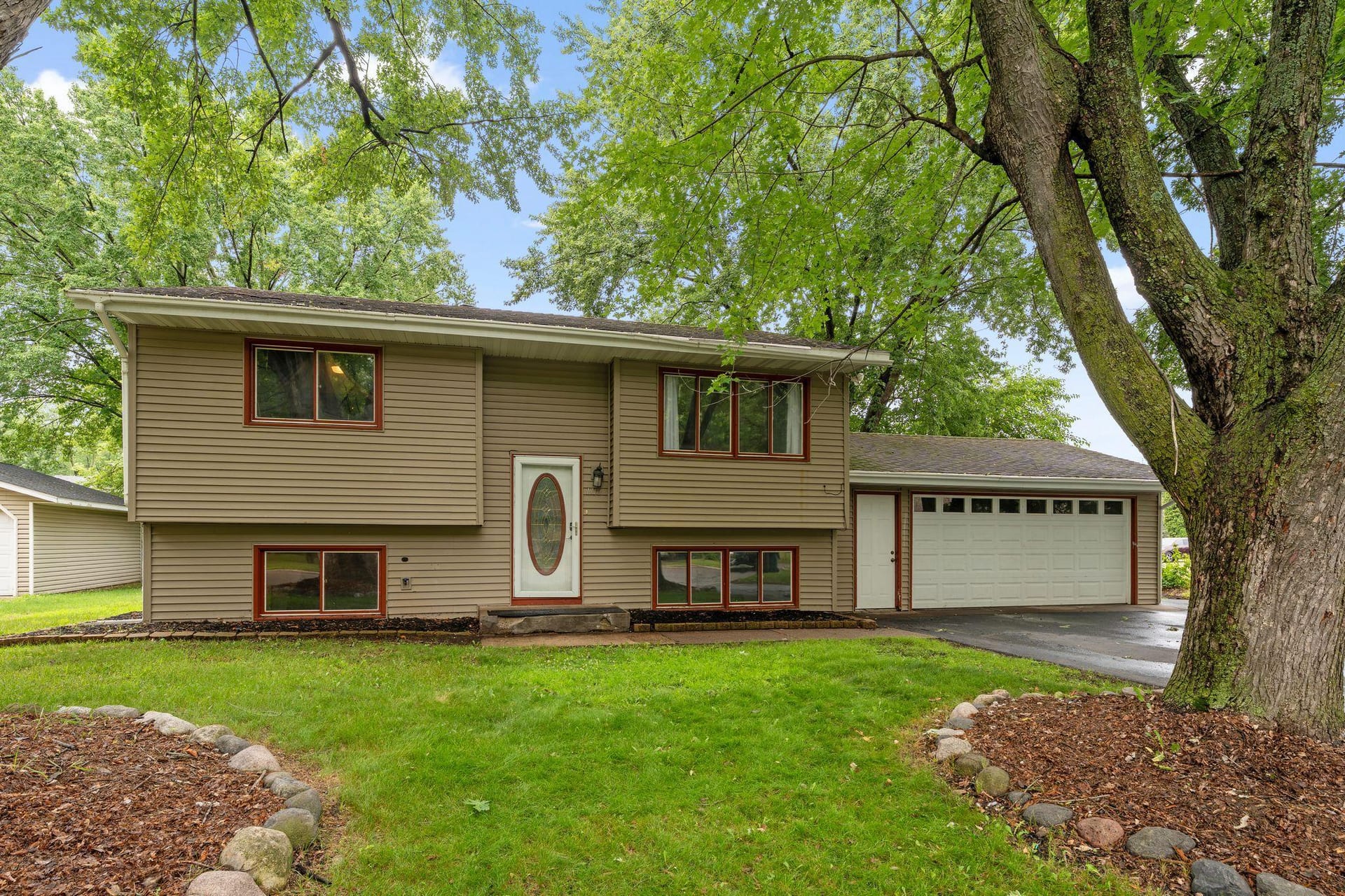 1710 Eugene Street, White Bear Lake, MN 55110