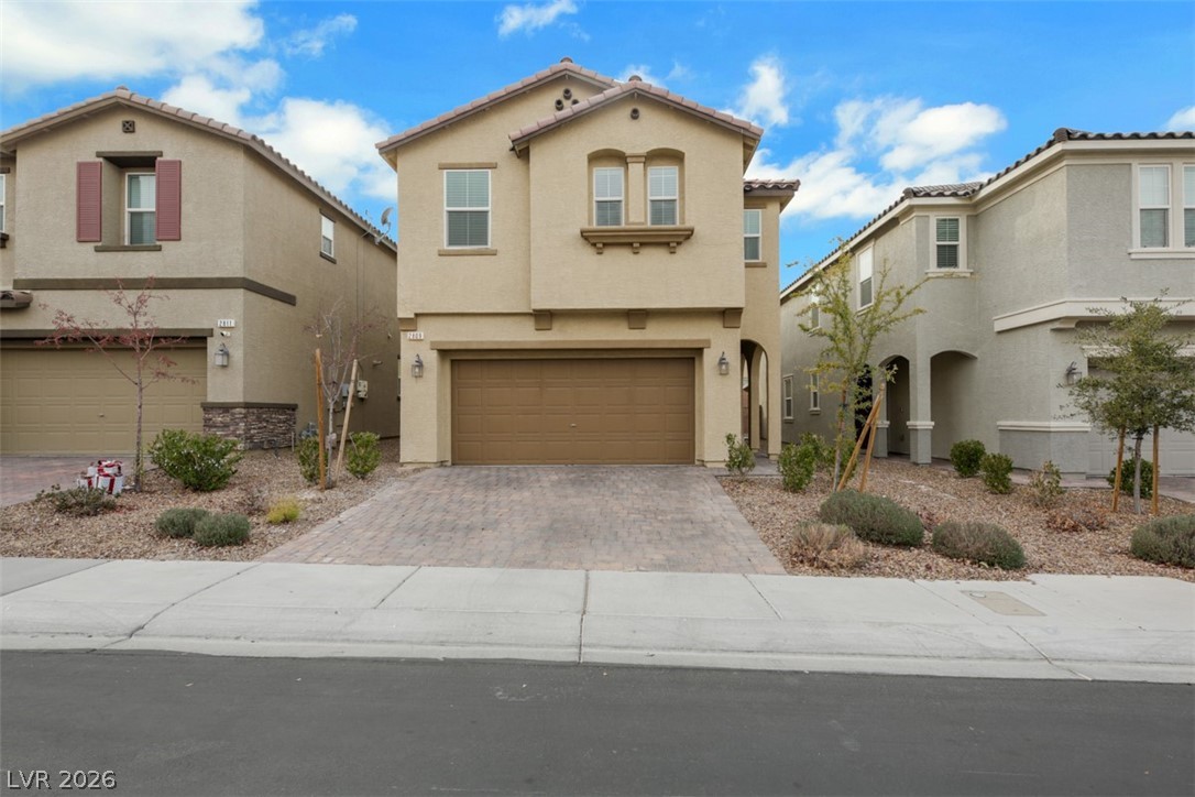 2809 FALLING MIST Street