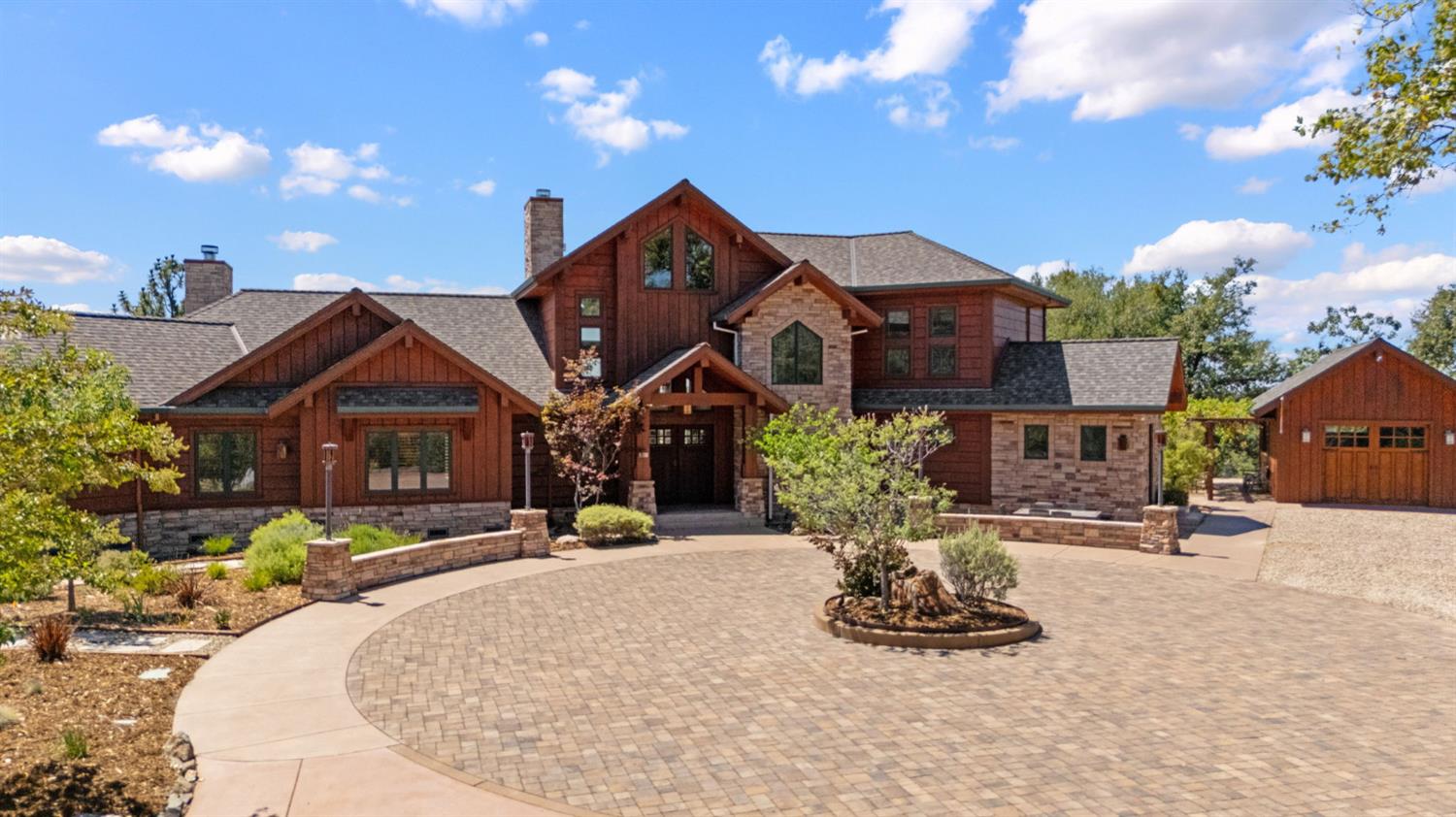 768 Apple Blossom Dr, Murphys, CA 95247