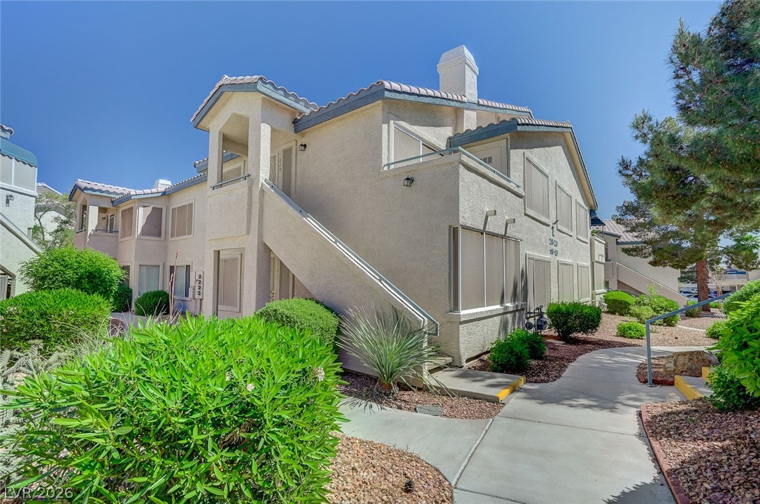 3425 East Russell Road 220